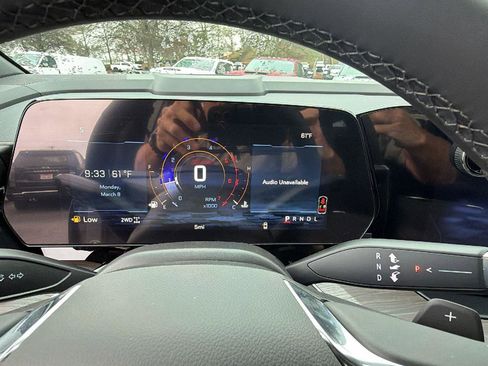 New 2026 Chevrolet Tahoe Premier w/ Sun And Tow Package AWD/4WD image 24