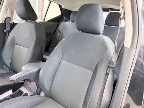 Used 2023 Nissan Kicks S FWD image 15