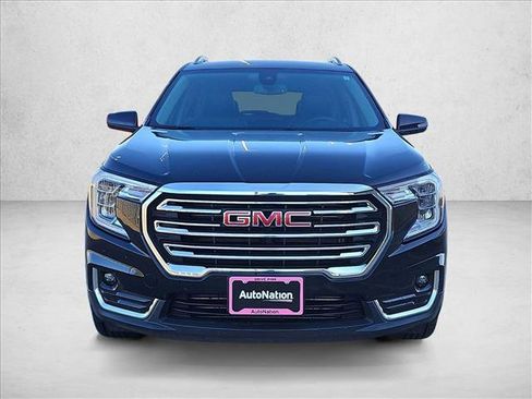 Used 2023 GMC Terrain SLT FWD image 2