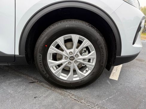 New 2026 Ford Escape Active FWD image 31