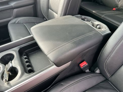 Used 2025 RAM 1500 Lone Star image 21