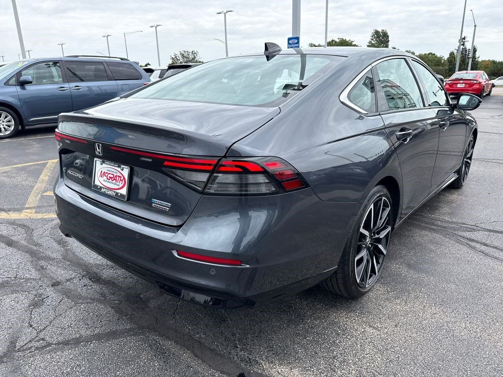 Certified 2023 Honda Accord Touring image 5