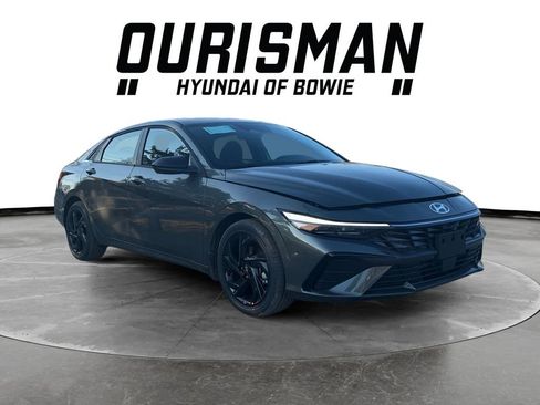 New 2026 Hyundai Elantra Limited FWD image 1