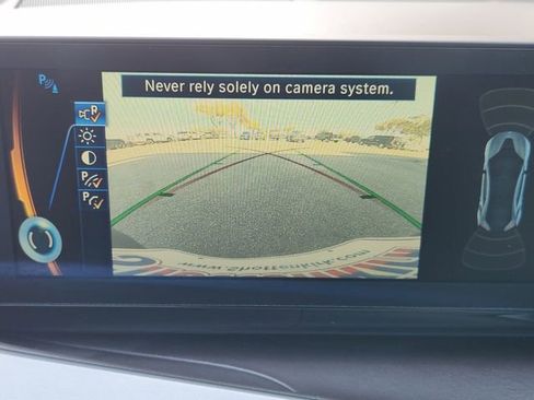 Used 2016 BMW i8 image 15