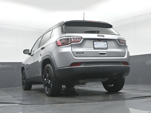 Used 2019 Jeep Compass Latitude AWD/4WD image 50