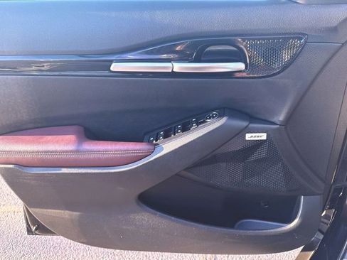 Used 2022 Kia Seltos SX w/ Sunroof Package image 23