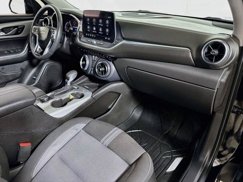 Certified 2024 Chevrolet Blazer LT w/ Convenience Package FWD image 27