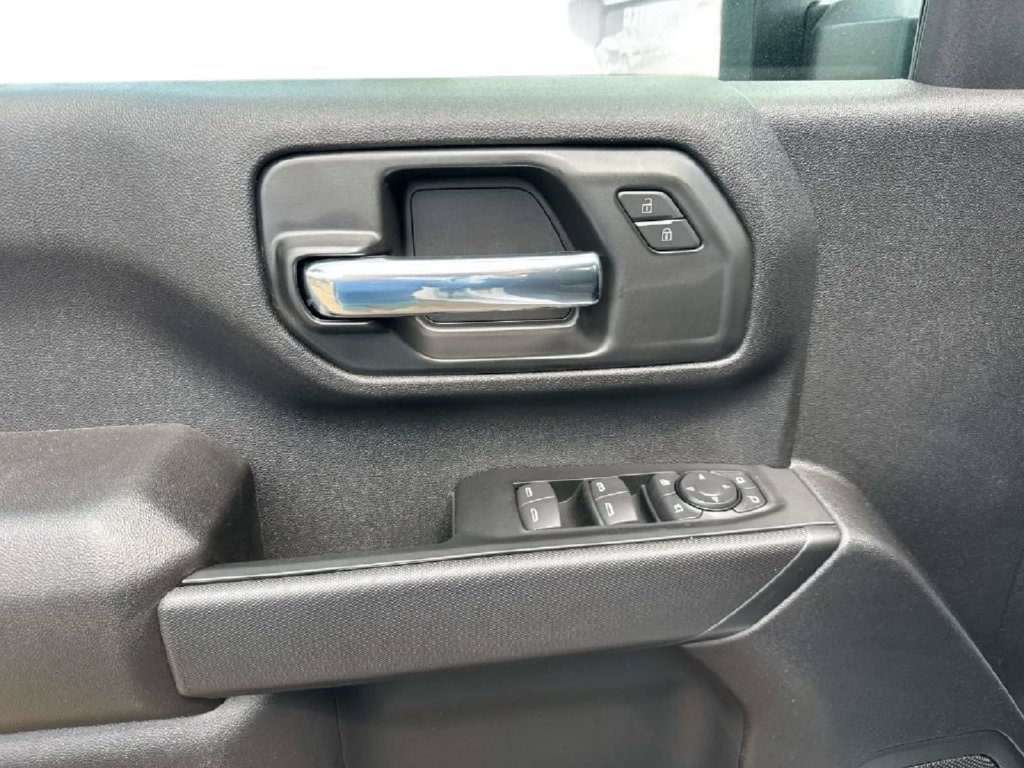 New 2026 Chevrolet Silverado 2500 Custom w/ Custom Value Package RWD image 24