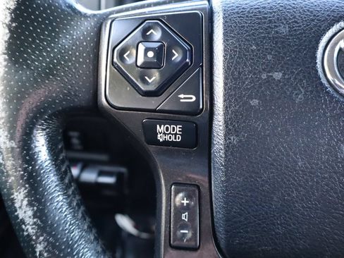 Used 2016 Toyota 4Runner Trail Premium AWD/4WD image 29