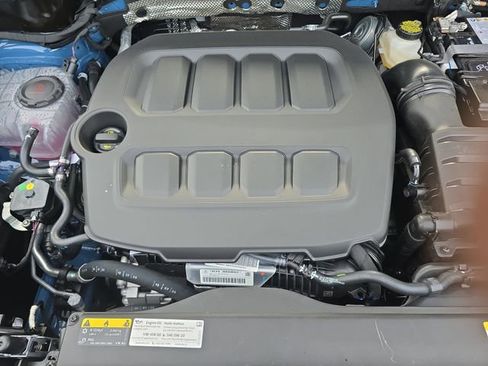 New 2026 Volkswagen Tiguan SE AWD/4WD image 23