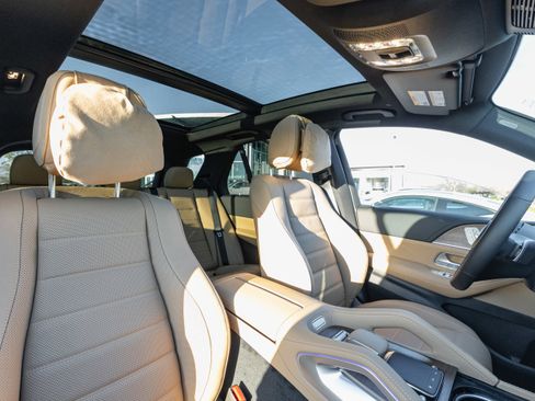 New 2026 Mercedes-Benz GLE 580 4MATIC image 23