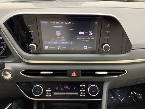 Used 2022 Hyundai Sonata SEL image 17