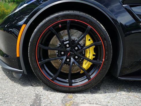 Used 2017 Chevrolet Corvette Grand Sport RWD image 33