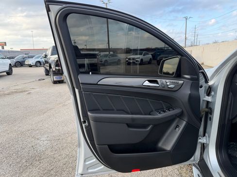Used 2019 Mercedes-Benz GLE 63 AMG S image 21