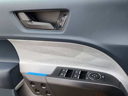 New 2026 Ford Maverick XLT w/ XLT Luxury Package image 31