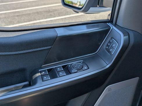 New 2025 Ford F150 Lariat w/ Equipment Group 502A High image 17