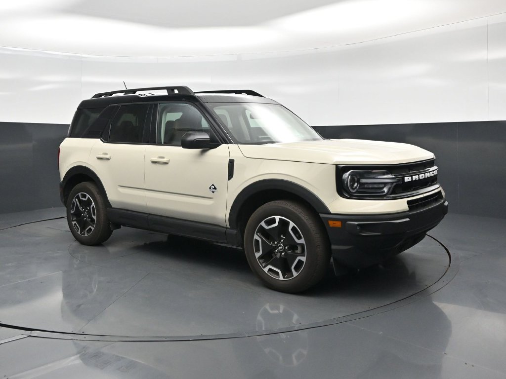 Certified 2024 Ford Bronco Sport Outer Banks AWD/4WD image 23