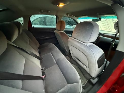 Used 2010 Chevrolet Impala LT image 8