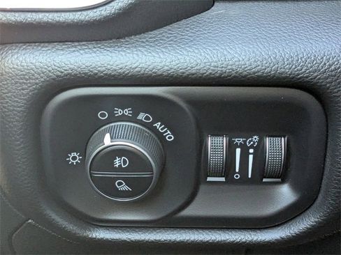 Used 2022 RAM 1500 Laramie image 27