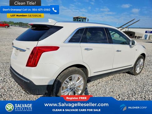 Used 2017 Cadillac XT5 Premium Luxury w/ Driver Assist Package AWD/4WD image 4