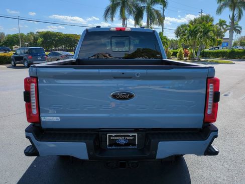 New 2026 Ford F350 Lariat w/ Black Appearance Package image 5