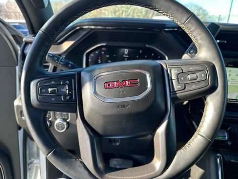 Used 2024 GMC Sierra 2500 AT4 w/ AT4 Preferred Package image 29