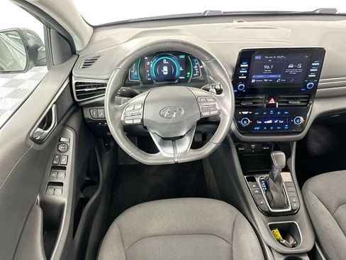 Used 2021 Hyundai Ioniq SEL FWD image 10