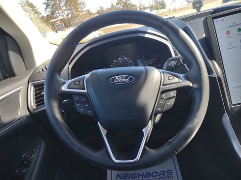 Used 2024 Ford Edge SEL w/ Convenience Package AWD/4WD image 22