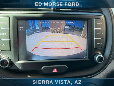 Used 2022 Kia Soul LX FWD image 14