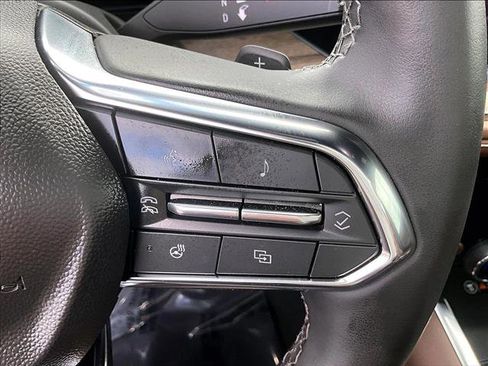 Used 2025 Chevrolet Tahoe High Country RWD image 20
