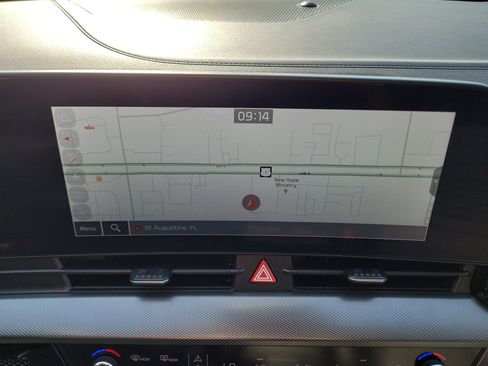 Certified 2024 Kia Sportage SX FWD image 33