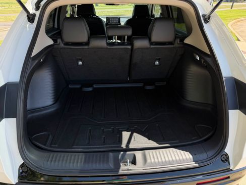 Used 2025 Honda HR-V EX-L image 30
