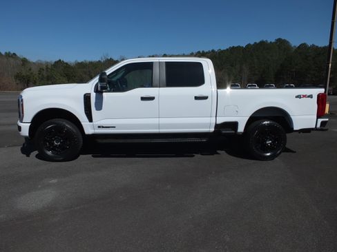 New 2026 Ford F250 XL w/ STX Appearance Package AWD/4WD image 13