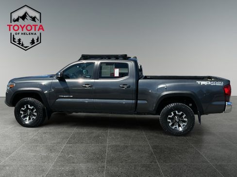 Certified 2019 Toyota Tacoma TRD Off-Road AWD/4WD image 2