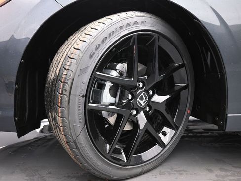 New 2026 Honda Civic Sport image 40