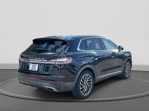 Used 2019 Lincoln Nautilus Reserve w/ Driver Assistance Package image 4