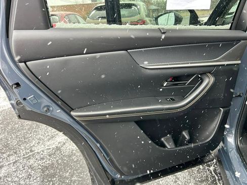 Certified 2025 MAZDA CX-70 Plug-In Hybrid w/ Premium Pkg image 11