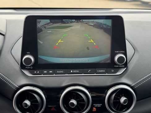 Used 2022 Nissan Sentra SV w/ Trunk Package image 20