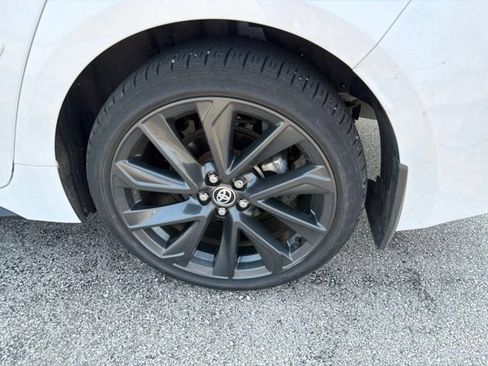 Used 2024 Toyota Corolla SE FWD image 9