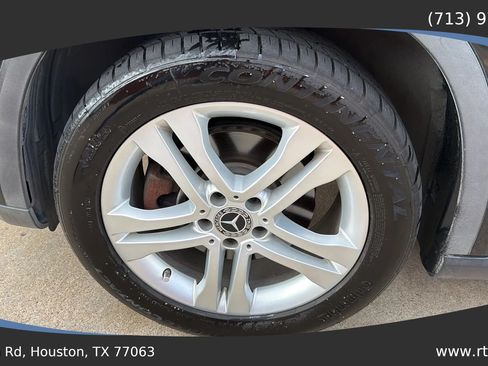 Used 2018 Mercedes-Benz GLA 250 image 16