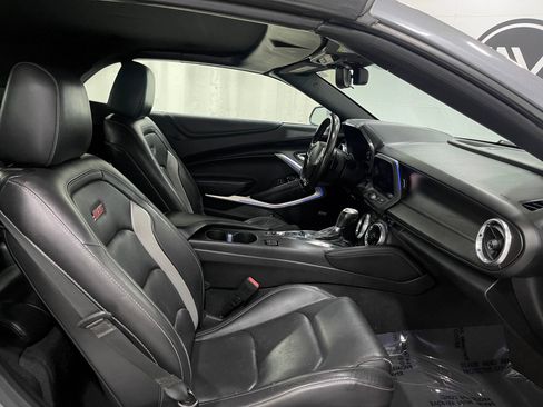 Used 2019 Chevrolet Camaro SS RWD image 28