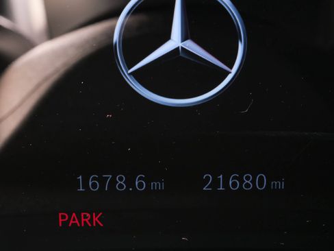 Used 2024 Mercedes-Benz GLE 53 AMG 4MATIC Coupe image 9
