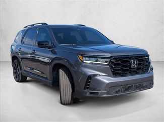 Certified 2025 Honda Pilot Black Edition video 3