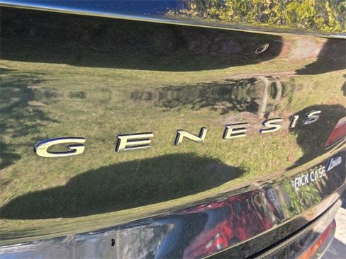 Certified 2022 Genesis GV80 2.5T w/ Prestige Package 04 image 9