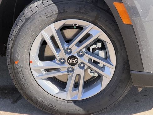 New 2026 Hyundai Tucson SE image 10