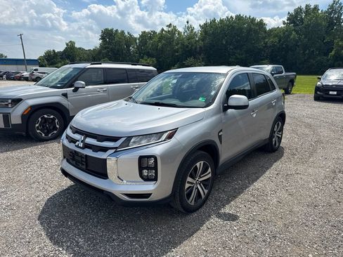Used 2024 Mitsubishi Outlander Sport ES AWD/4WD image 1