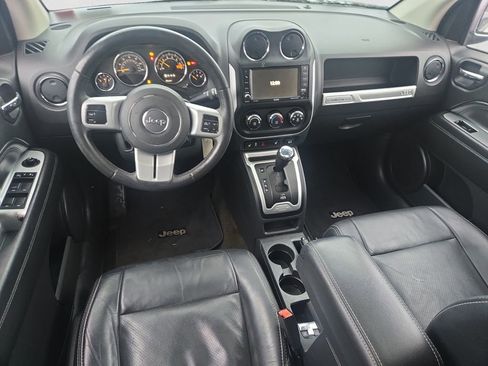 Used 2017 Jeep Compass High Altitude image 12