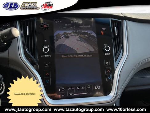 Used 2022 Subaru Outback Premium image 17