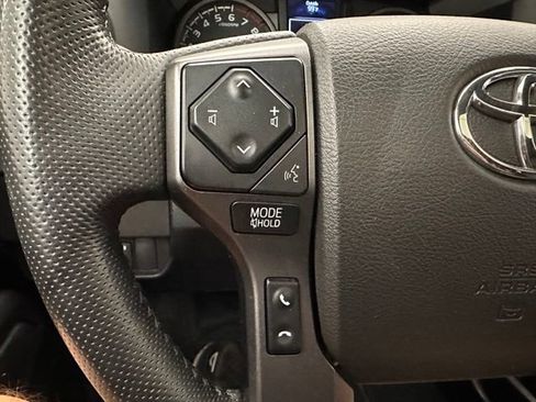 Used 2023 Toyota Tacoma TRD Off-Road w/ TRD Premium Off Road Package AWD/4WD image 11