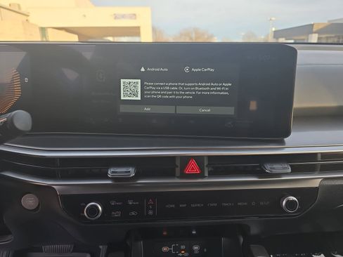 New 2026 Kia Sorento S w/ S Panoramic Sunroof Package image 25